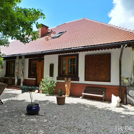 Dom Na Lesnym Zaciszu Ii